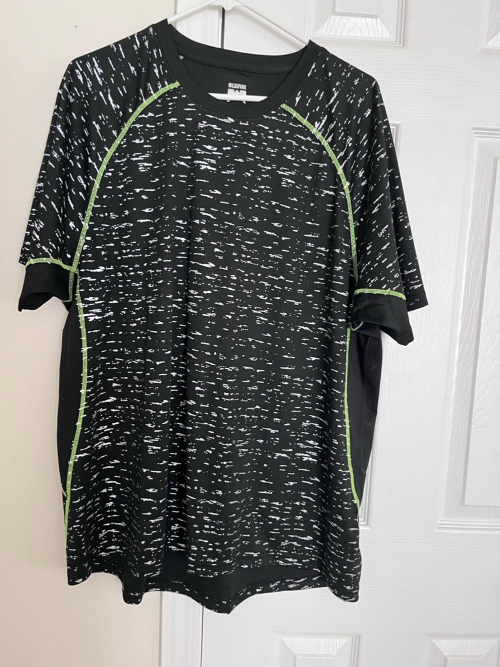 Men’s Wildspark Reflective Performance Tee size XL